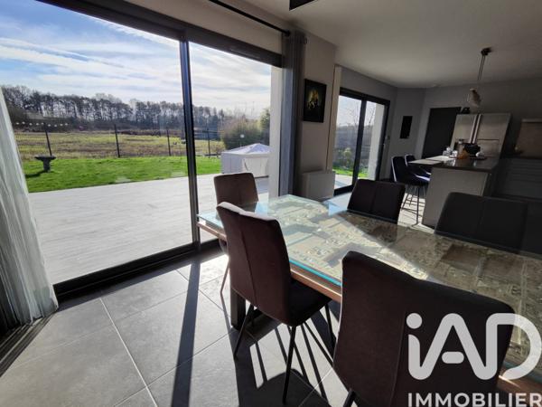 Maison à vendre 5 pièces 142 m² Chanteau