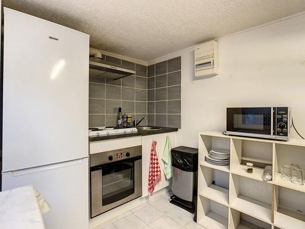 Appartement Trets 2 pièce(s) 30 m2
