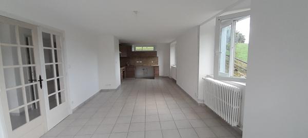 Location appartement Saint-Flour - 3 pièce(s) - 66 m² - 590 €/mois