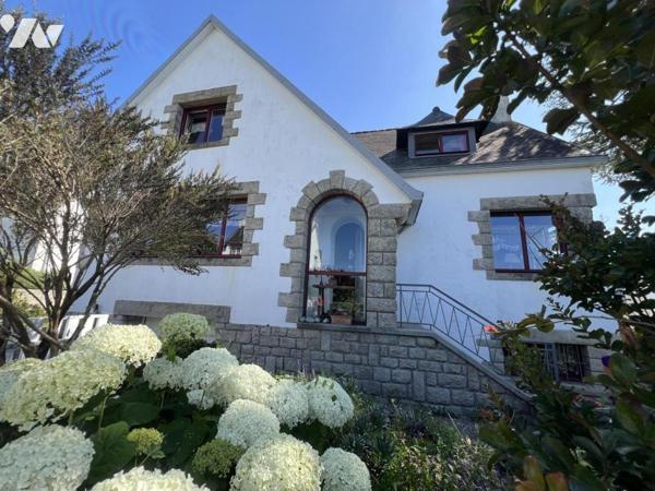 Maison en pierres - bourg PLONEOUR LANVERN