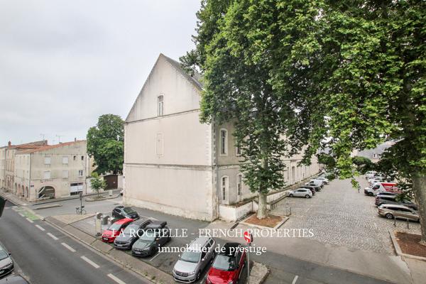 APPARTEMENT 2 PIÈCES - HYPER CENTRE - LA ROCHELLE - CHARENTE MARITIME