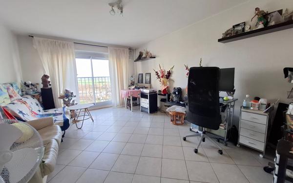 Appartement à vendre    3 pièces • 66,97 m2 Vénissieux