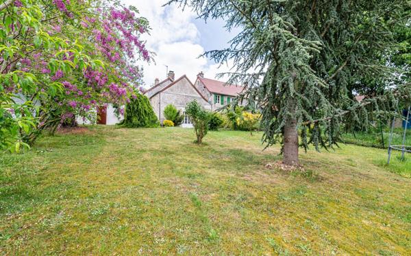 Maison à vendre    5 pièces •  Oulchy-le-Château