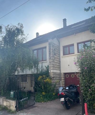 Villemomble (93250) Maison indépendante à Villemonble Plateau d'Avron