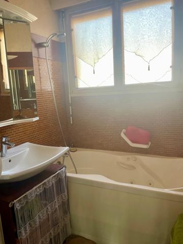 Villemomble (93250) Maison indépendante à Villemonble Plateau d'Avron