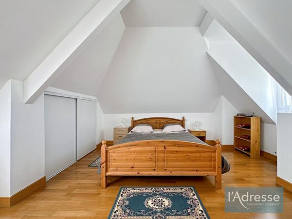 Maison à Ballancourt Sur Essonne 9 pièces 270 m2
