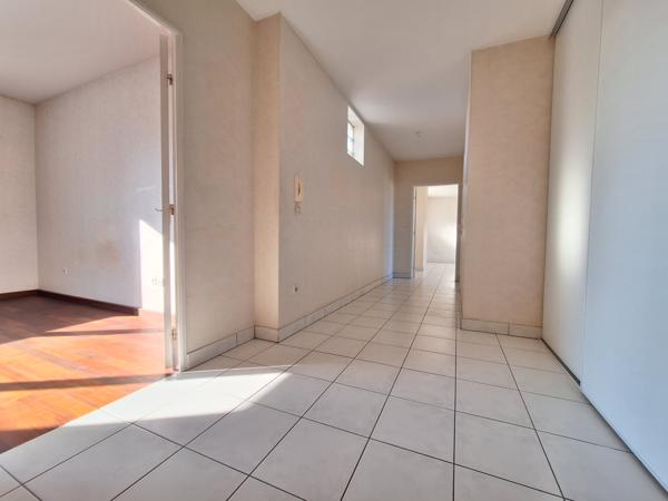 Appartement 4 pièce(s) 3 chambre(s) 110.81 m²