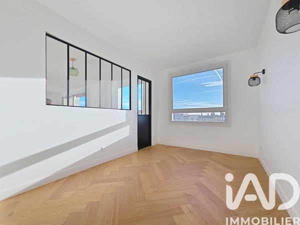 Appartement à vendre 5 pièces 93 m² Suresnes
