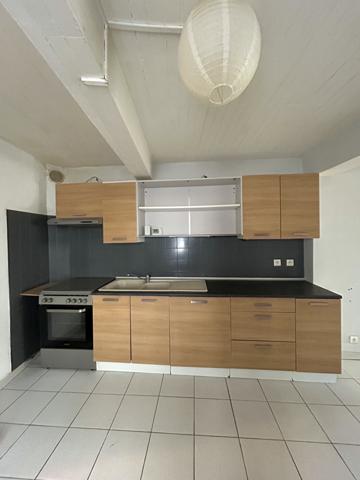 Maison de charme au cœur de Bram – 97,30 m² – 3 chambres – Terrasse Bram (11150)