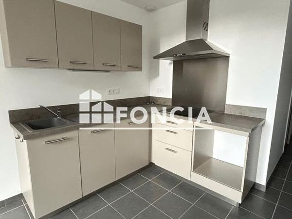 Location Appartement 3 pièces 56.1 m² - 21 RUE BAUDIN Agen 47000