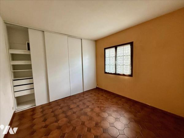 Au TAMPON Maison de ville Proche LYCEE ROLAND GARROS