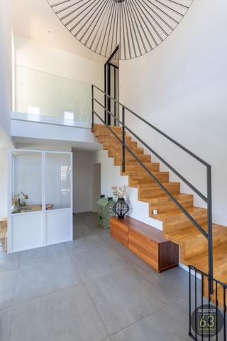 Superbe Maison Contemporaine, prestations Haut de Gamme, piscine