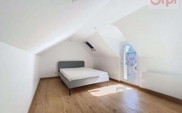 Maison à vendre    3 pièces • 37 m2 Voisins-le-Bretonneux