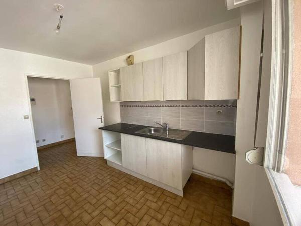 Appartement 2 pièces                                        - 42700 Firminy Réf : 13308