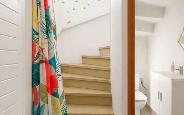 Maison à vendre    4 pièces •  Alès