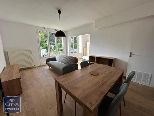 Appartement à louer 1 pièce 43.1m²