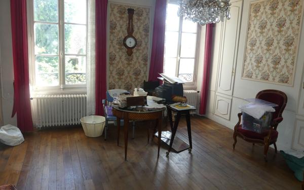 Maison à vendre    10 pièces •  Coulommiers