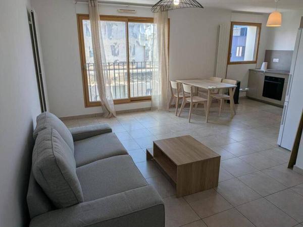 Appartement 2 pièces                                        - 69002 Lyon 2e  Arrondissement Réf : 4778