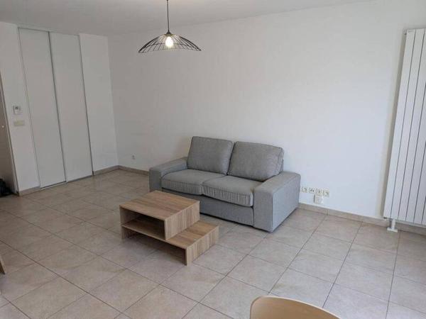 Appartement 2 pièces                                        - 69002 Lyon 2e  Arrondissement Réf : 4778