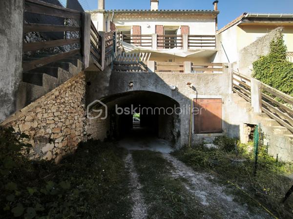 Immeuble mixte de 126 m²