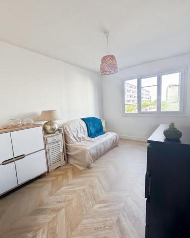 Appartement T3 Marracq vue dégagée et sans vis à vis