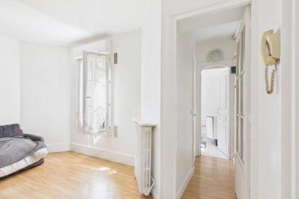 Vente - Appartement 2 pièces 37 m 2 Paris (75015)