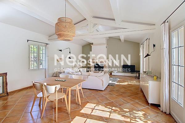 A VENDRE Maison  147 m2+ Veranda 25m2 + piscine + proche centre