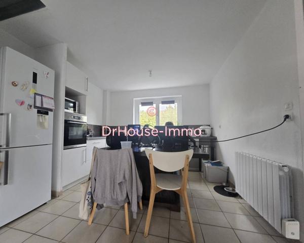Appartement à louer 4 pièces de 76 m²