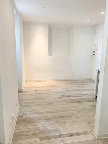 Appartement à louer    1 pièce •  Saint-Maur-des-Fossés