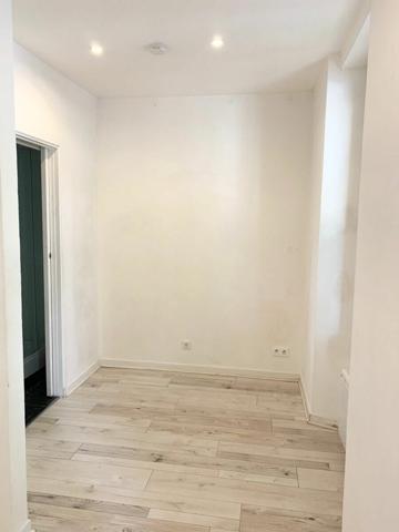 Appartement à louer    1 pièce •  Saint-Maur-des-Fossés