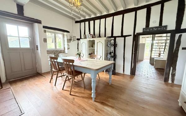 Maison à vendre    7 pièces • 225 m2 Aire-sur-l'Adour