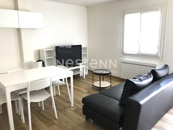 REIMS TYPE 2 - JEAN JAURES - PARKING - LIBRE D'OCCUPATION