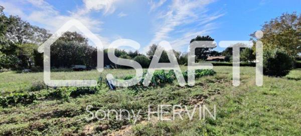 Terrain 1500m² constructible - LA GUITTIERE