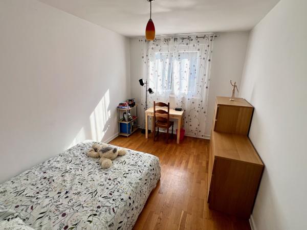 Appartement 6 pièce(s) 4 chambre(s) 147 m²