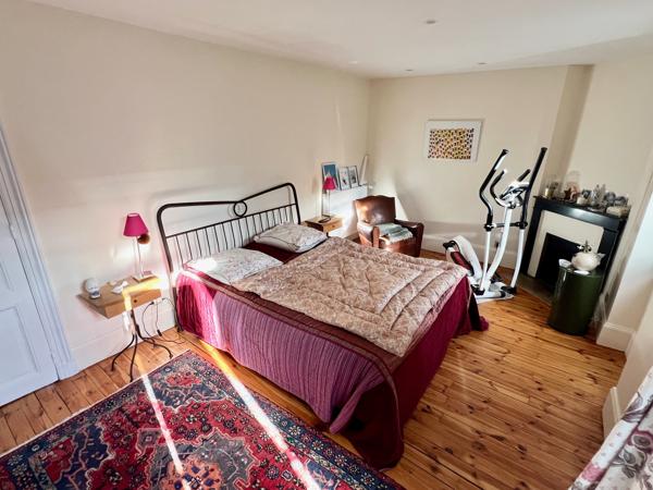 Maison 7 pièce(s) 4 chambre(s) 147.55 m²