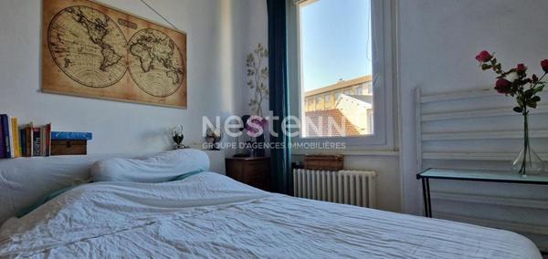 EXCLUSIVITE !Immeuble  avec local commercial  et un duplex dans centre ville Yssingeaux