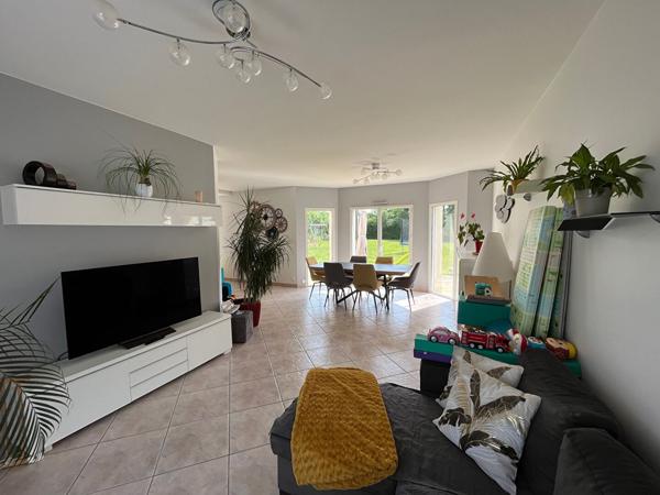 MAISON PLAIN PIED CENTRE LANDEMONT