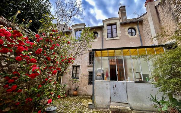 Maison à vendre    5 pièces • 105,21 m2 Blois