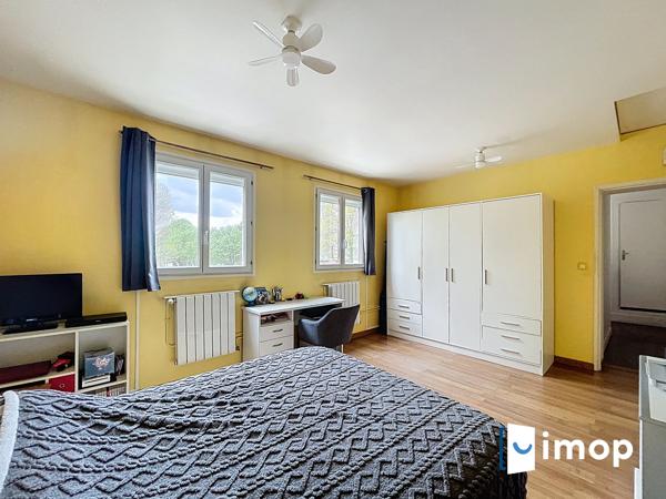 Maison de 79m2 - 2 chambres - proche RER E Rosny centre