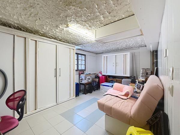 Maison 7 pièce(s) 141 m2