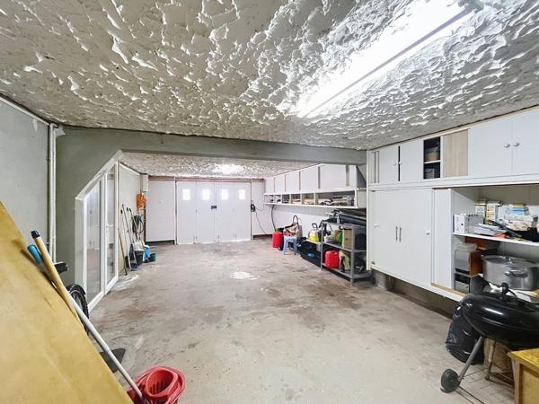 Maison 7 pièce(s) 141 m2