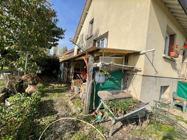 Maison à vendre à Saint-Julien-du-Sault dans l'Yonne (89330), ref : 2400032