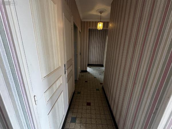 Maison à vendre à Saint-Julien-du-Sault dans l'Yonne (89330), ref : 2400032