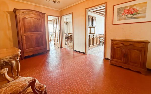 Appartement à vendre    4 pièces •  Lyon 8