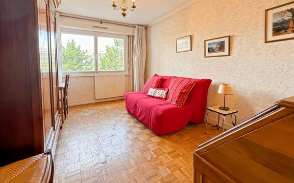 Appartement à vendre    4 pièces •  Lyon 8