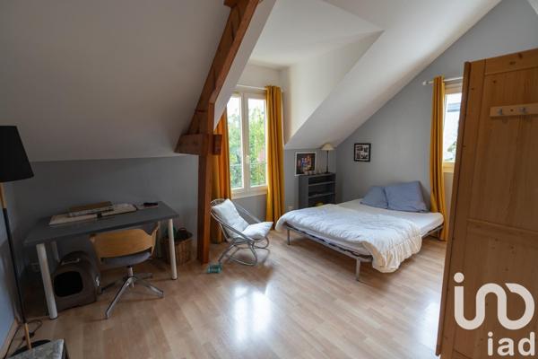 Maison à vendre 7 pièces 180 m² Le Mesnil-le-Roi