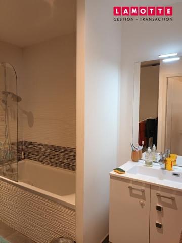 Appartement à louer 4 pièces - 95 m²