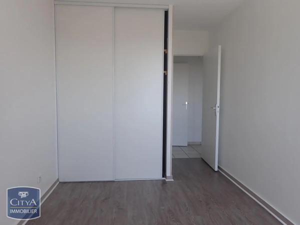 Appartement à louer 3 pièces 74.59m²