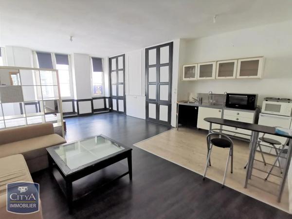 Appartement à louer 1 pièce 52.6m² Laon (02000)