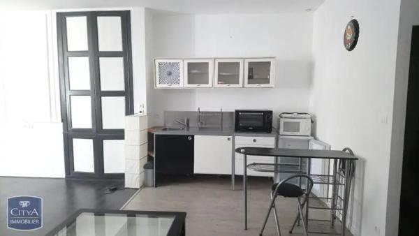 Appartement à louer 1 pièce 52.6m² Laon (02000)